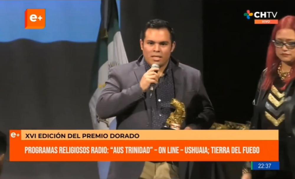 Angel Fretes austrinidad premio dorado