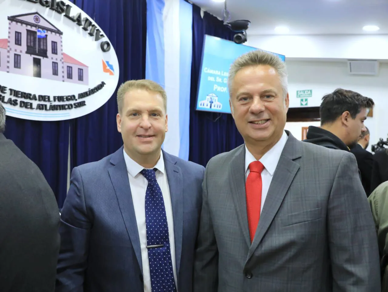 Legisladores Thusen y Lechman 