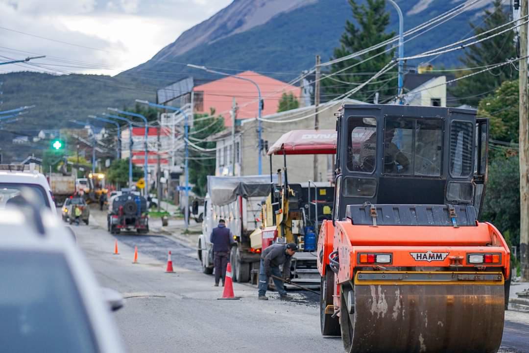 Repavimentación avenida Alem