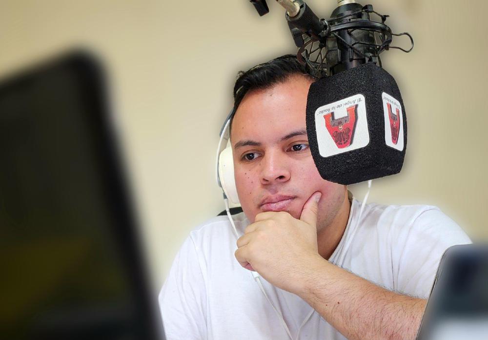 Picsart_24-08-20_22-09-31-968