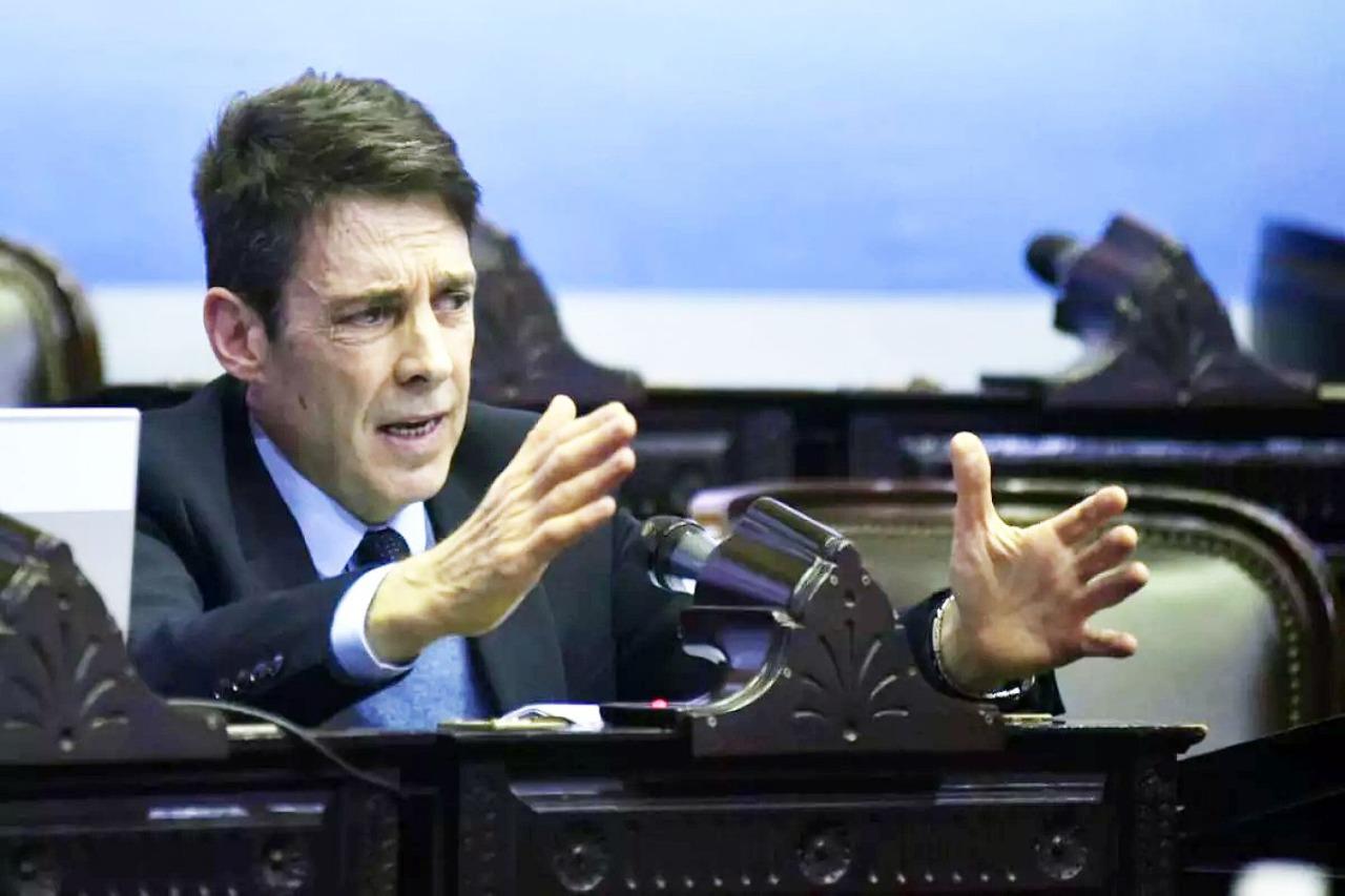 Diputado Tito Stefani