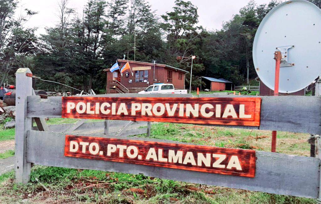 Destacamento Puerto Almanza
