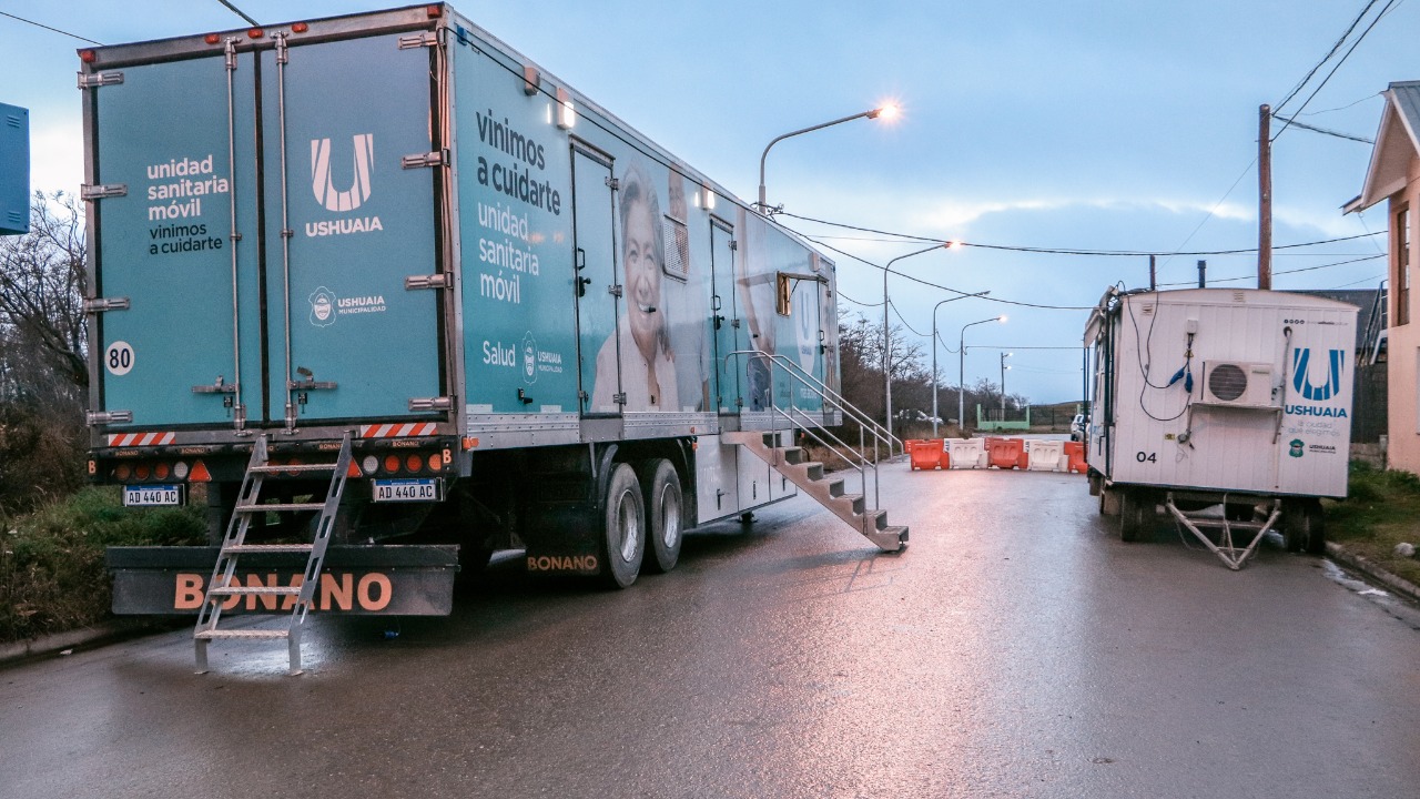 camion sanitario en barrio malvinas