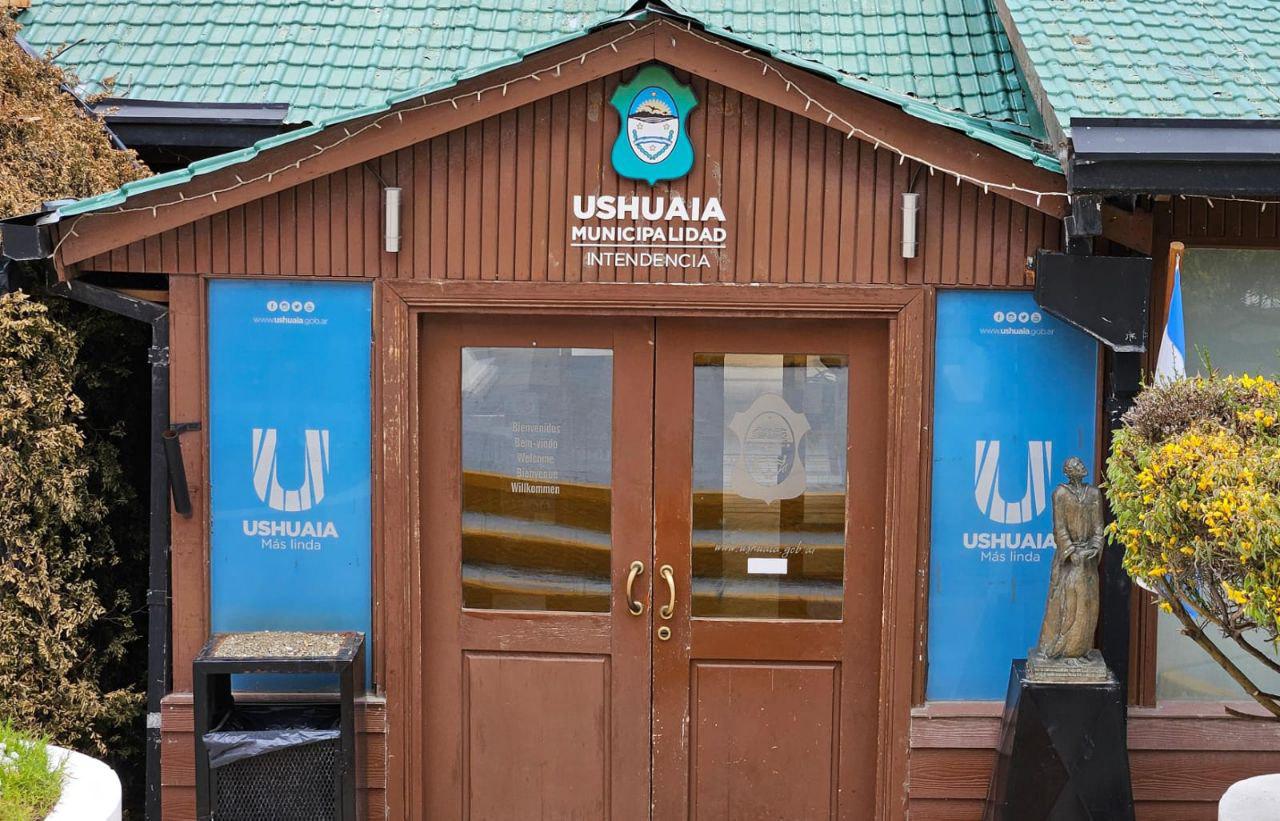 Municipalidad de Ushuaia calle San Martín 