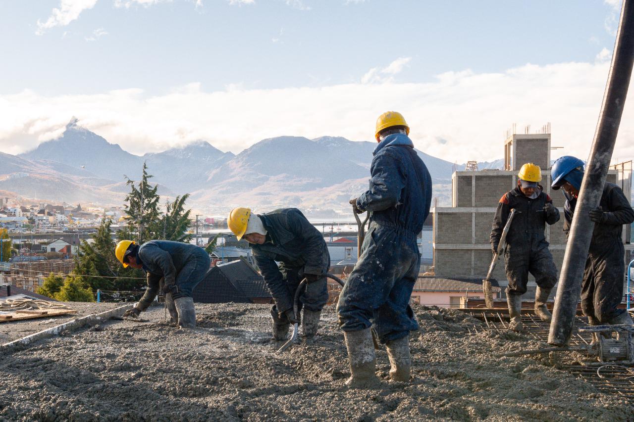 Obreros trabajando