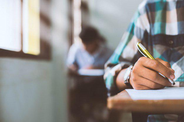 Estudiantes jóvenes