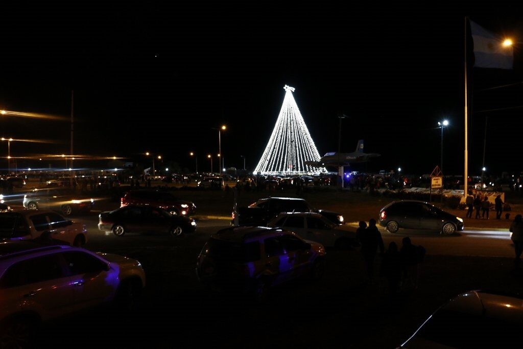 rio-grande-encendido-arbol-navidad-1024x683