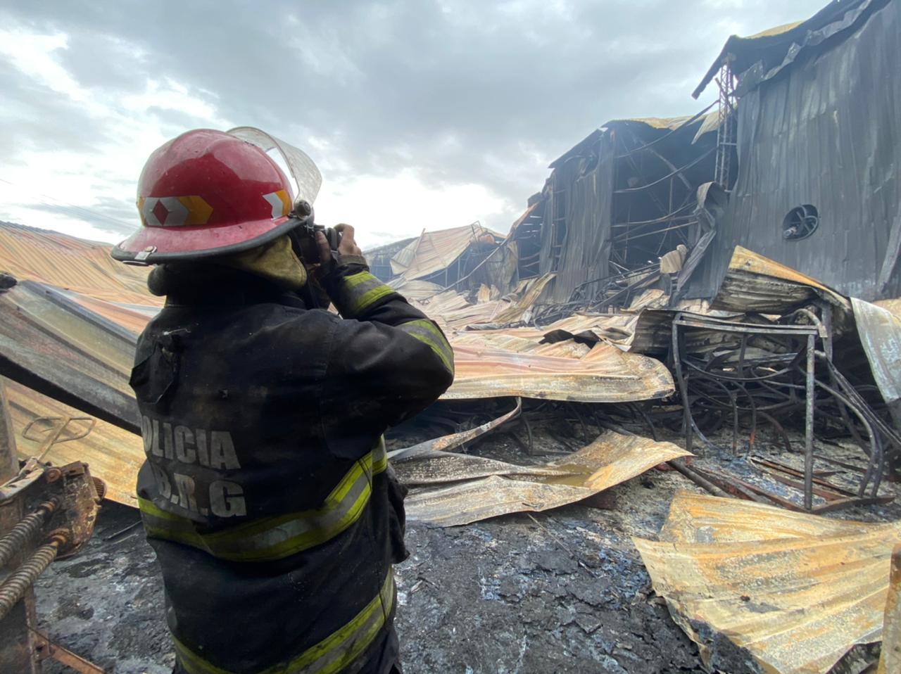 Incendio fábrica