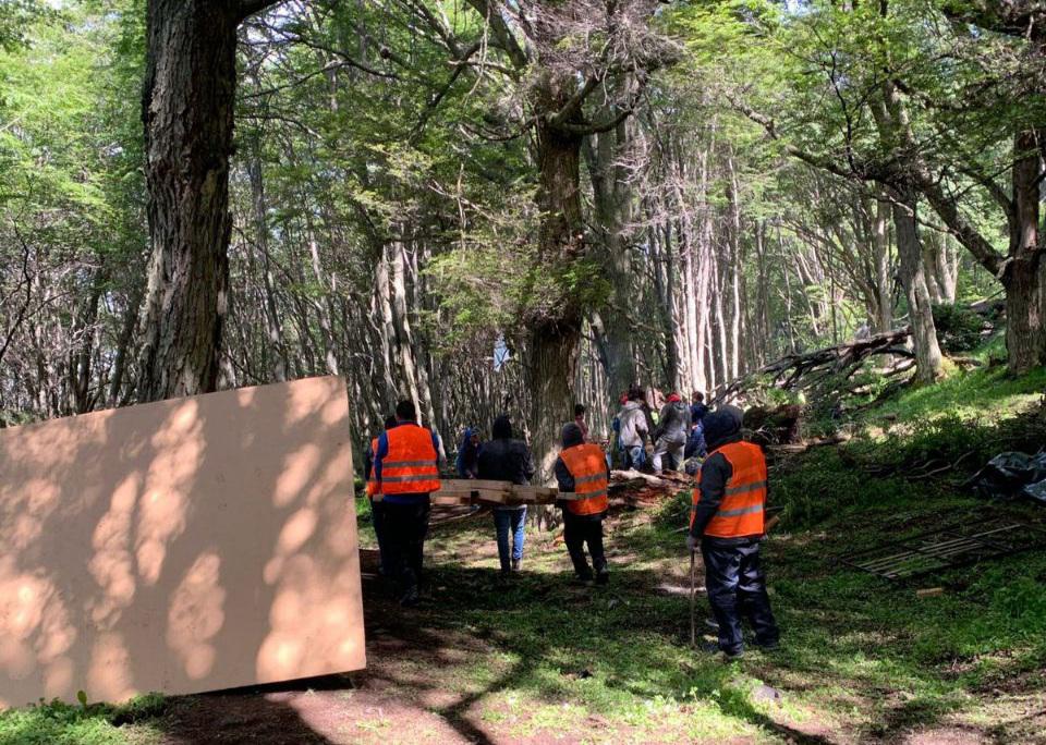 Desalojo Ushuaia Municipalidad 