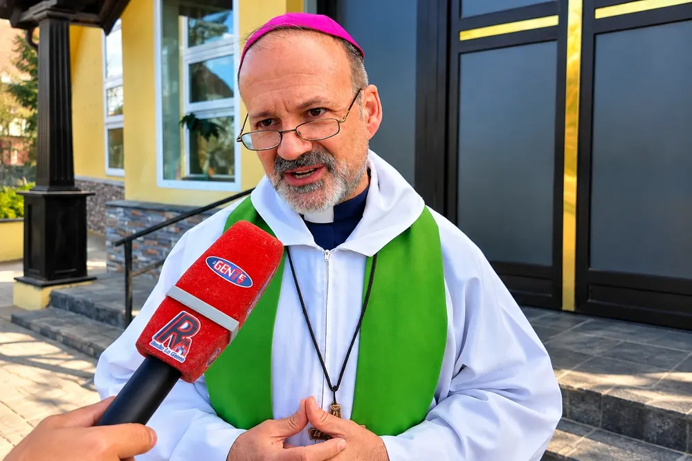 Monseñor Balsa entrevista 