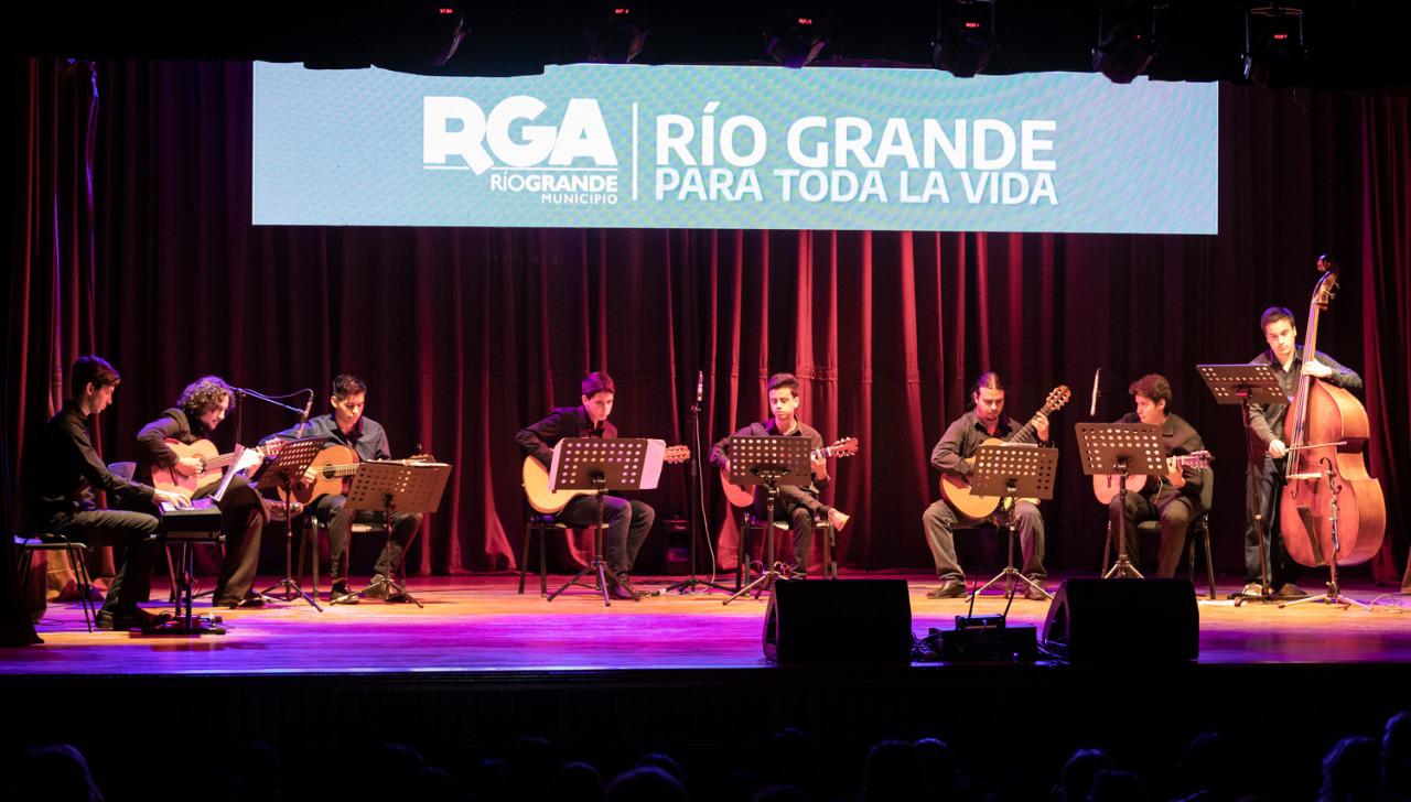 MÚSICA 4