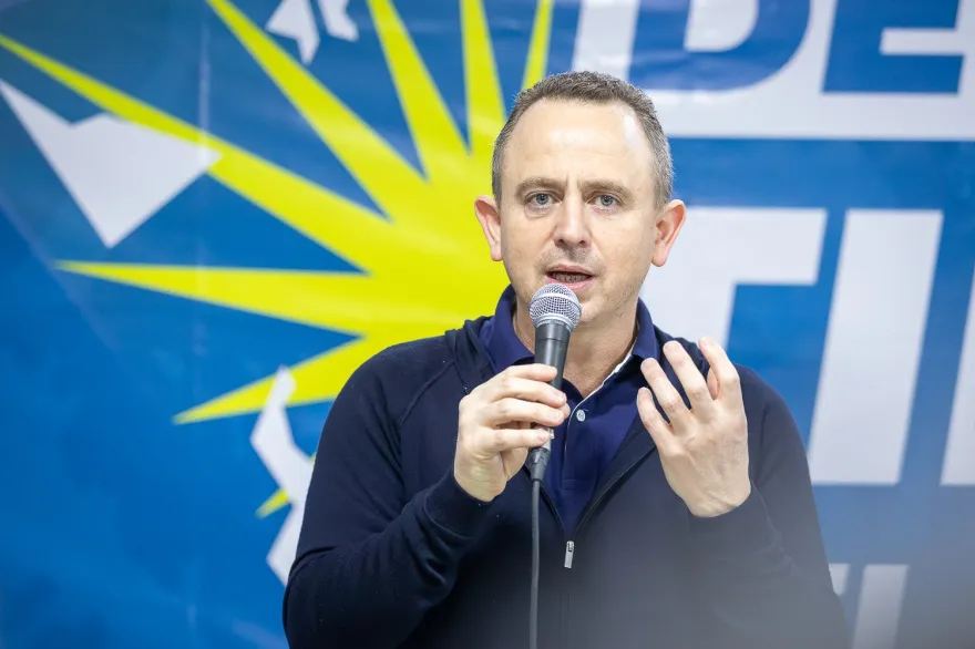 Gaston Diaz Provincia Grande