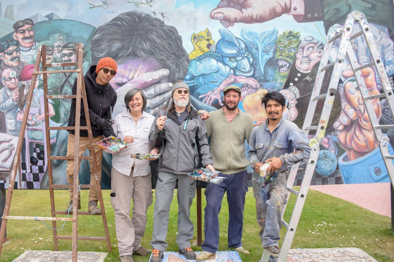 restauran mural1