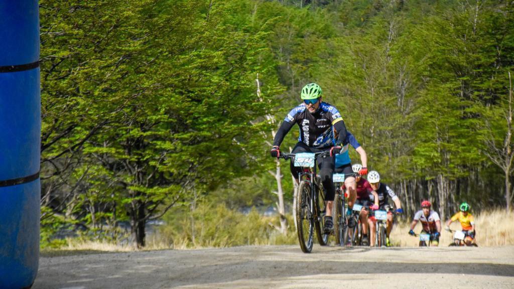 Ciclismo Ushuaia bosque