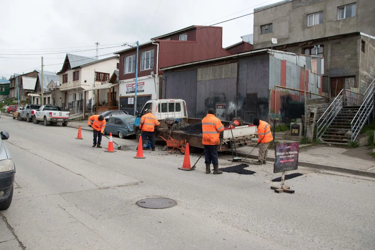Trabajos de bacheo Facundo Quiroga