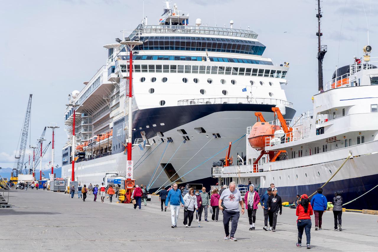 Crucero y turismo