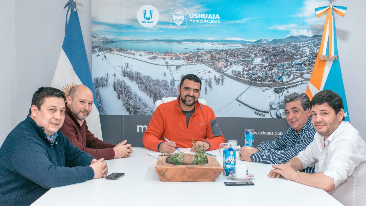 Reunión con bomberos