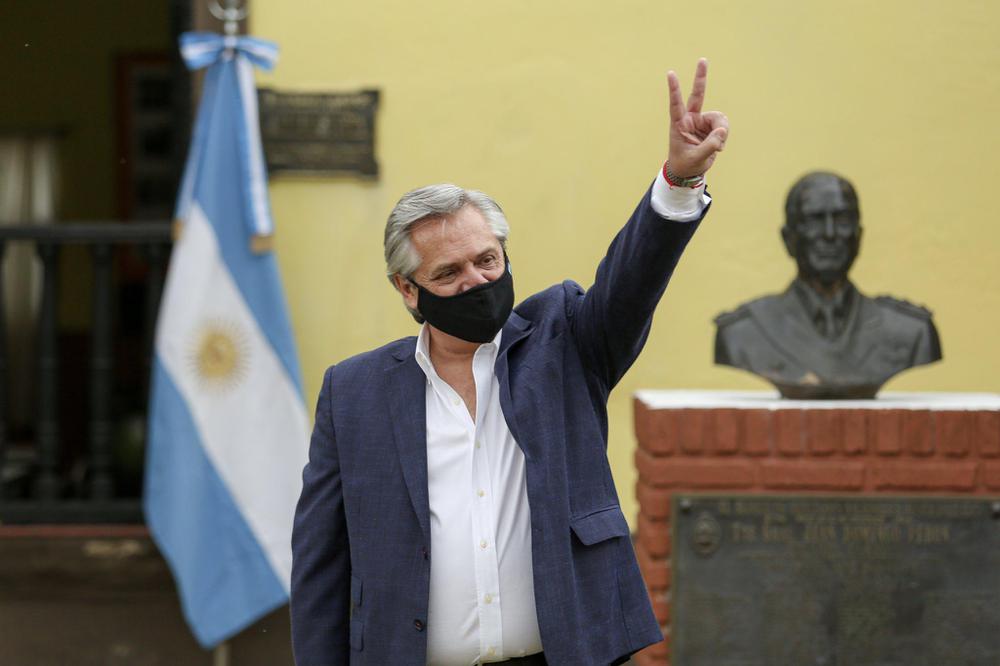 Alberto Fernández político