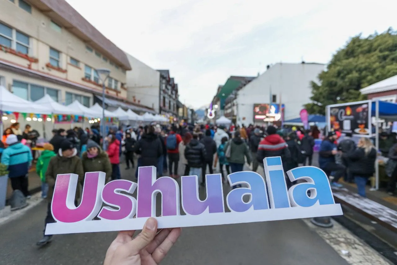 Kermes calle San Martín Ushuaia