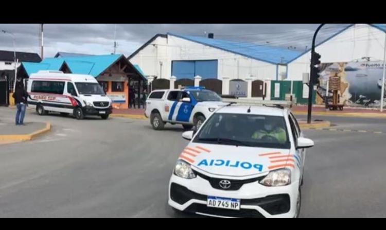 Policía puerto de Ushuaia