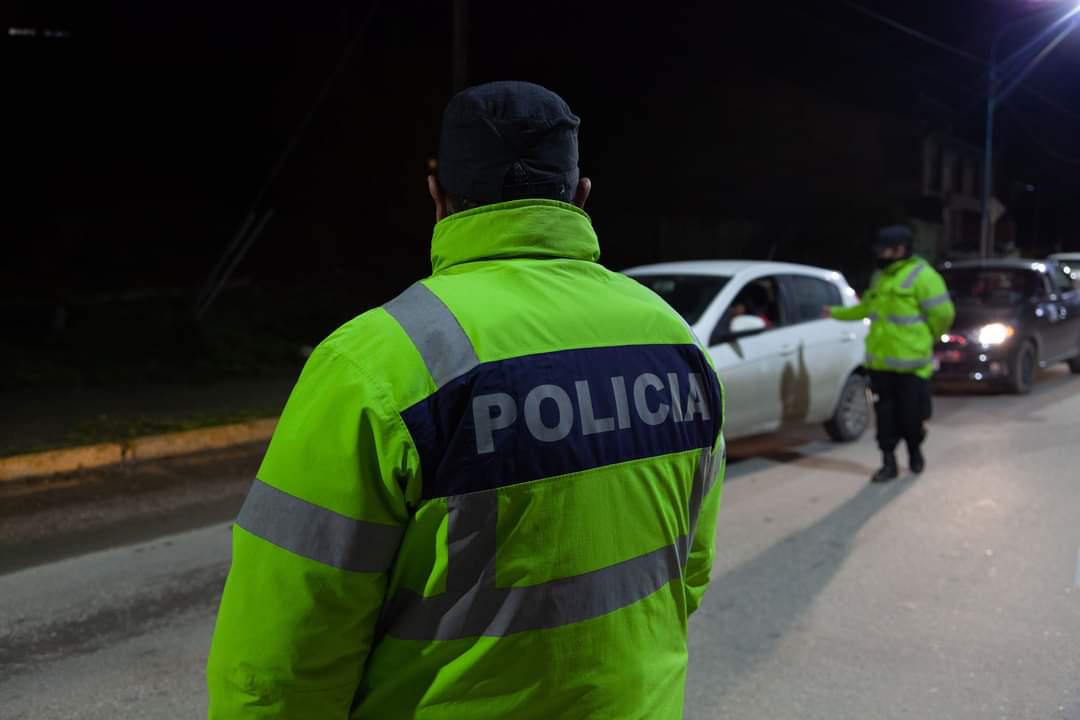 Policía tránsito control