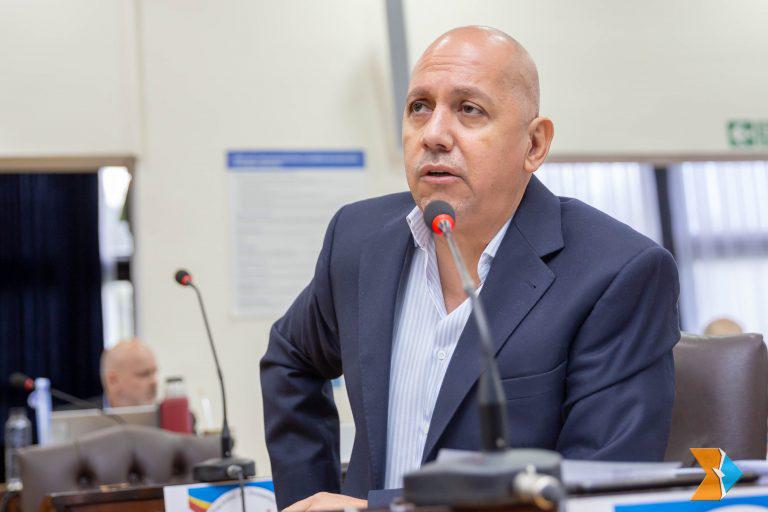 Legislador Pablo Villegas banca