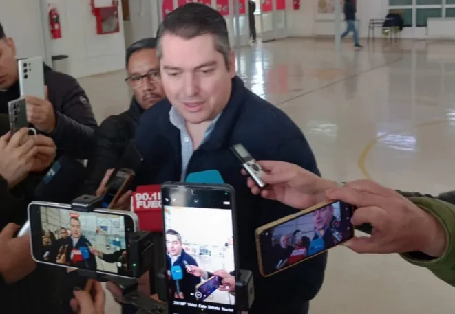 20251026102634_01-perez