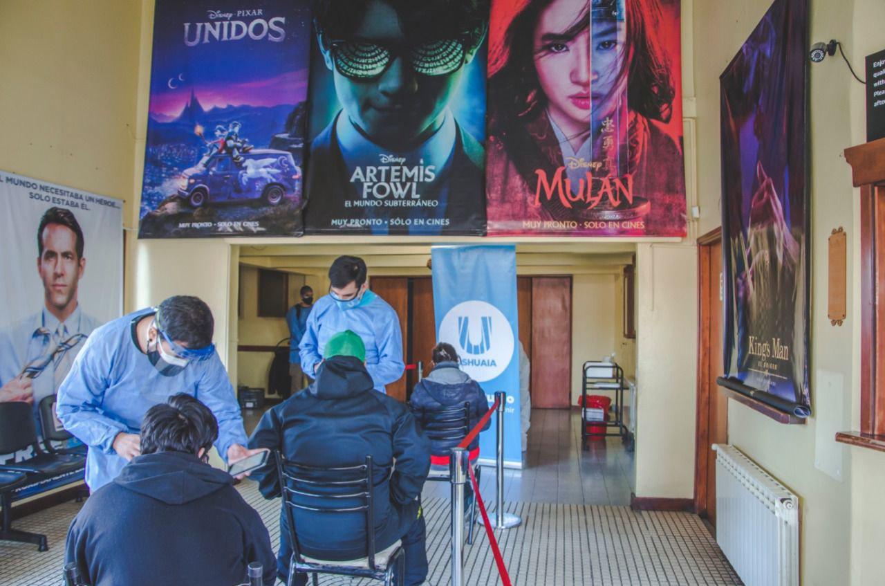 Hisopados cine Packewaia